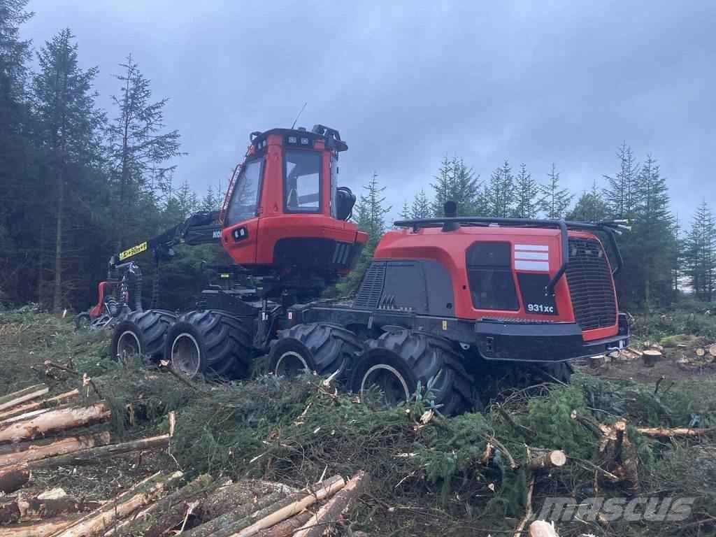 Komatsu 931XC ハーベスター