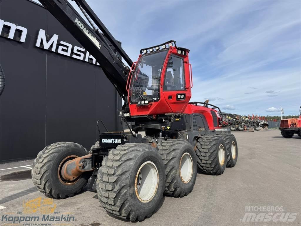 Komatsu 931XC ハーベスター