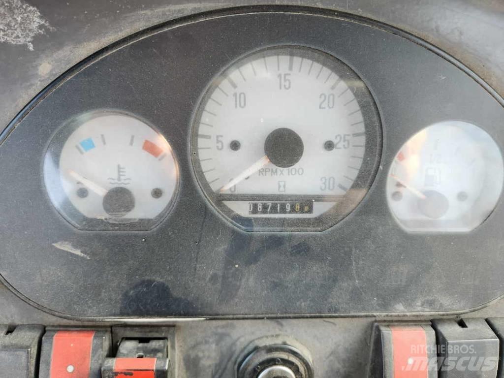 Volvo BL 70 バックホーローダー