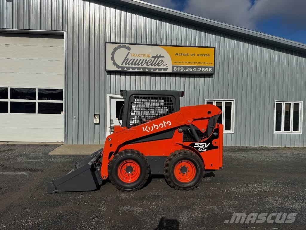Kubota SSV 65 スキッドステアローダー