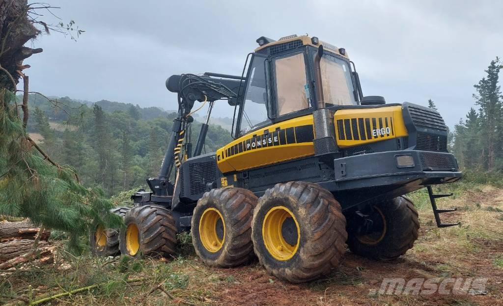 Ponsse Ergo 8W ハーベスター