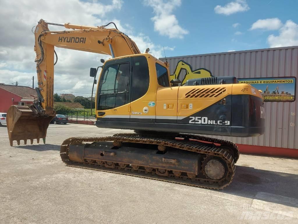 Hyundai R 250 -9 大型油圧ショベル12t以上（パワーショベル・ユンボ）