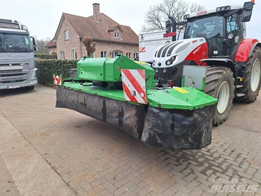 John Deere 131 モアーコンディショナー