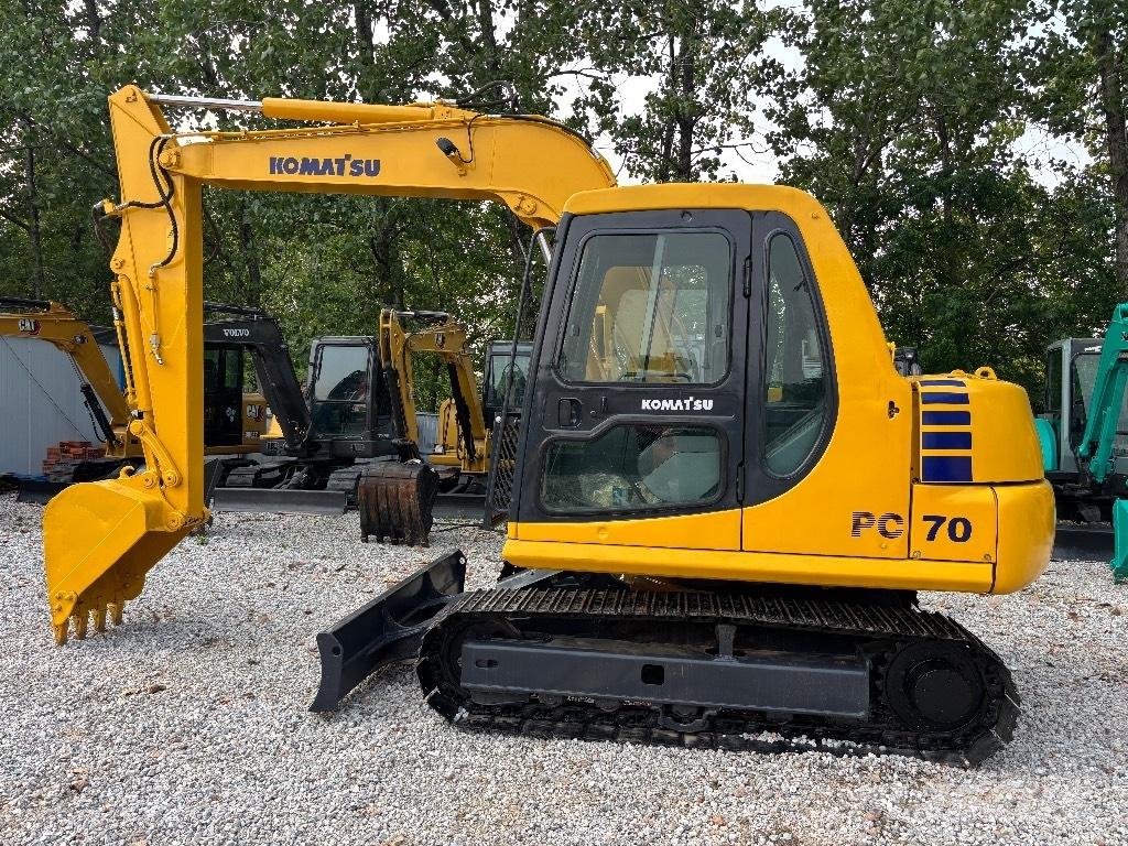 Komatsu PC 70 大型油圧ショベル12t以上（パワーショベル・ユンボ）