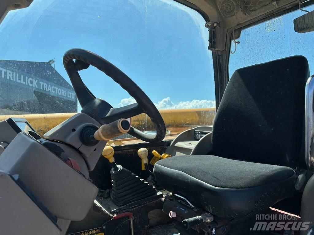 JCB 537-135 テレスコーピックハンドラー