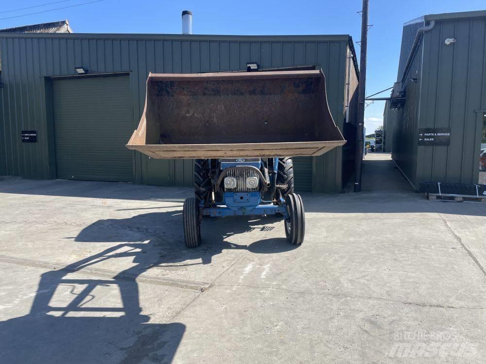 Ford 6410 トラクター