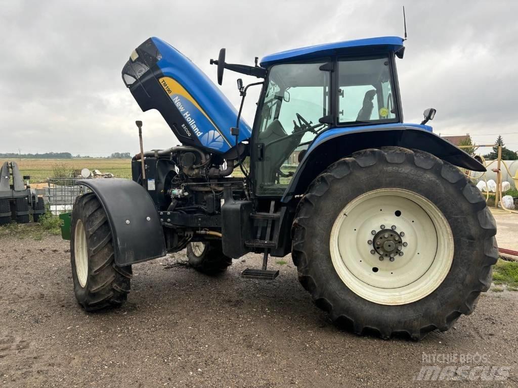 New Holland TM 190 トラクター