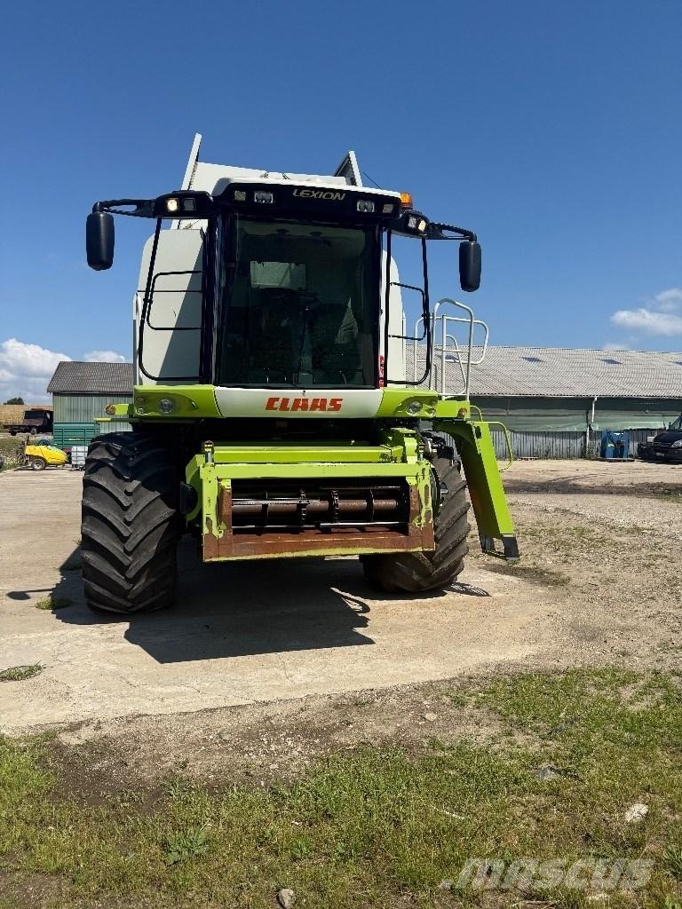 CLAAS Lexion 560 コンバイン