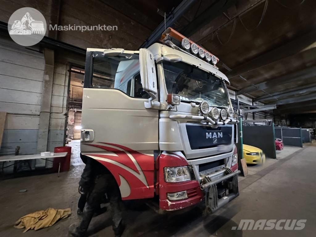MAN TGX 35.540 アームロール