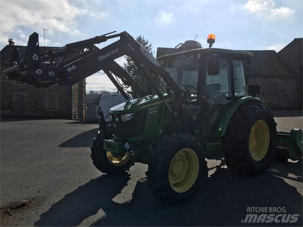 John Deere 5075 E トラクター