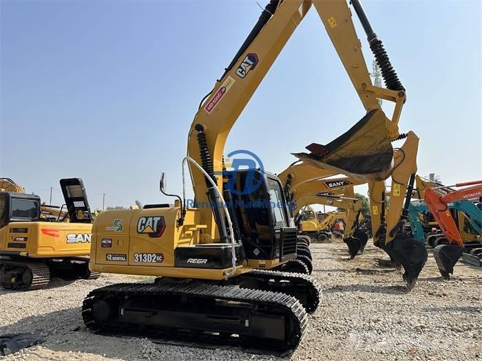 CAT 313D2GC 中型油圧ショベル 7ｔ-12ｔ（ユンボ・パワーショベル・バックホー）