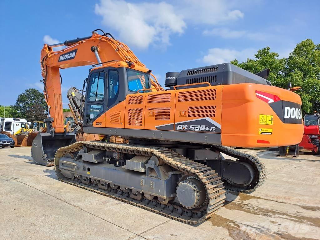 Doosan DX530LC-7M 大型油圧ショベル12t以上（パワーショベル・ユンボ）