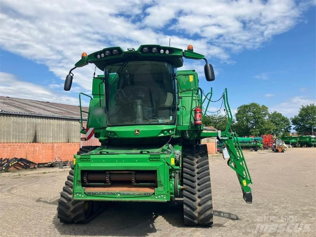 John Deere T670 コンバイン