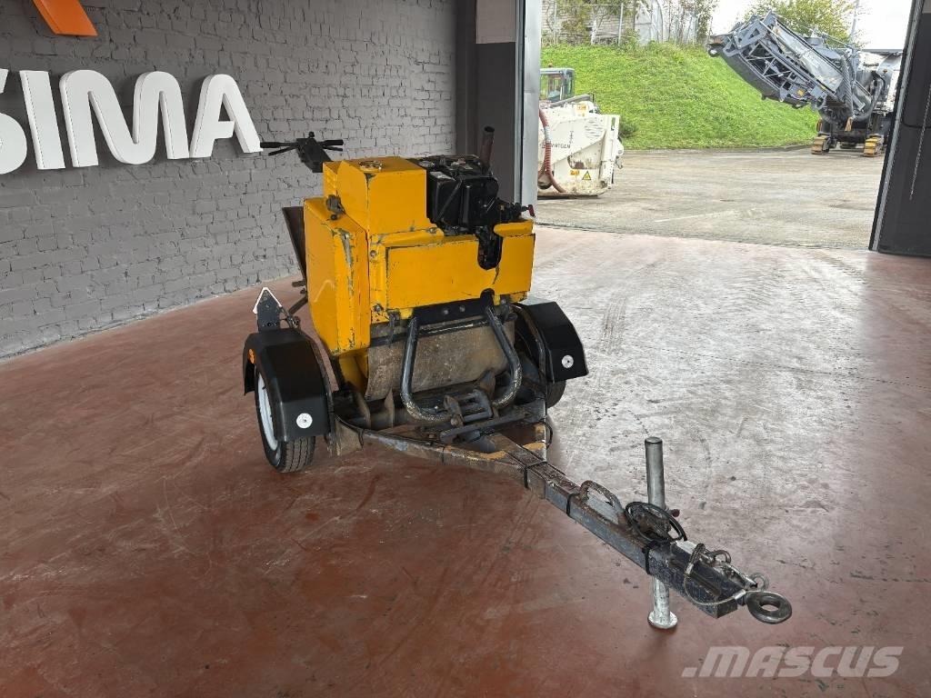 Terex MBR 71 振動ローラ