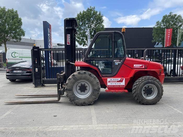 Manitou M50-4 ラフターテレントラック