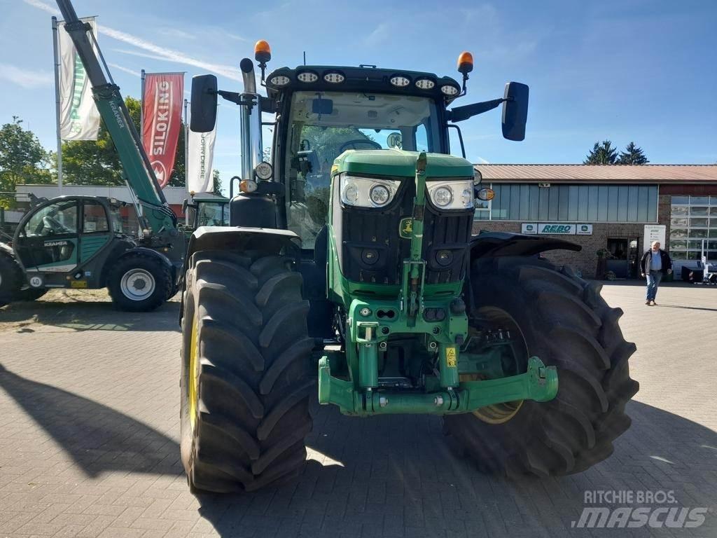 John Deere 6R185 トラクター