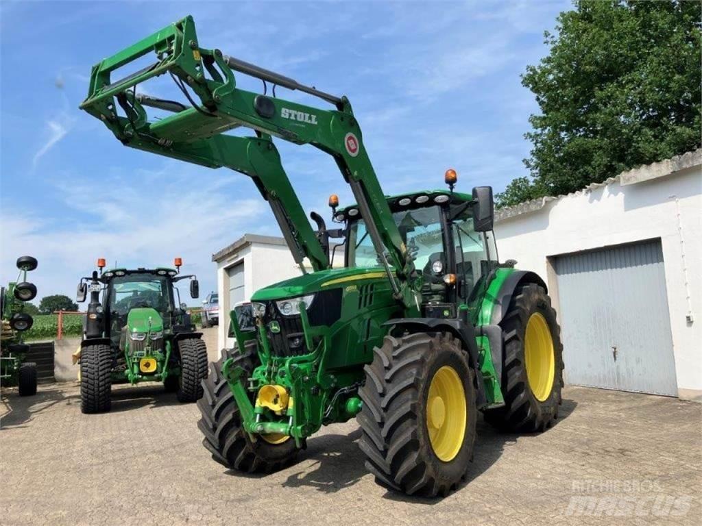John Deere 6155R トラクター