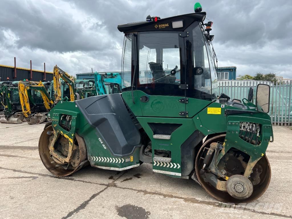 Bomag BW 154 AD-5 タンデムローラ