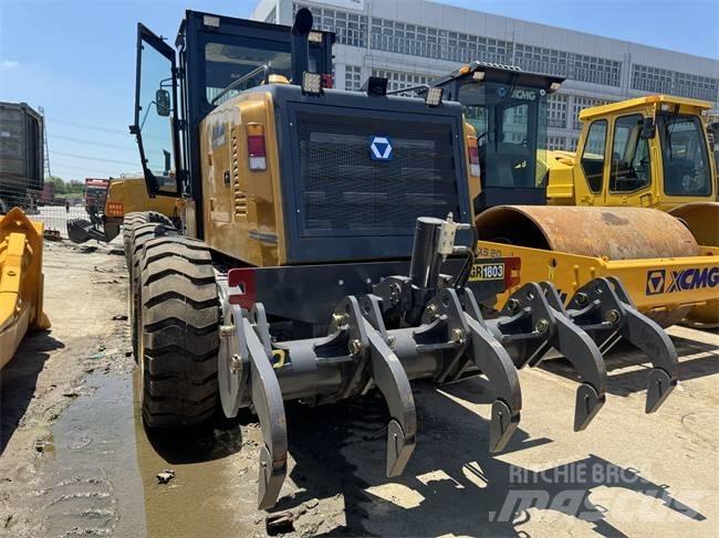 XCMG GR 180 モーターグレーダー
