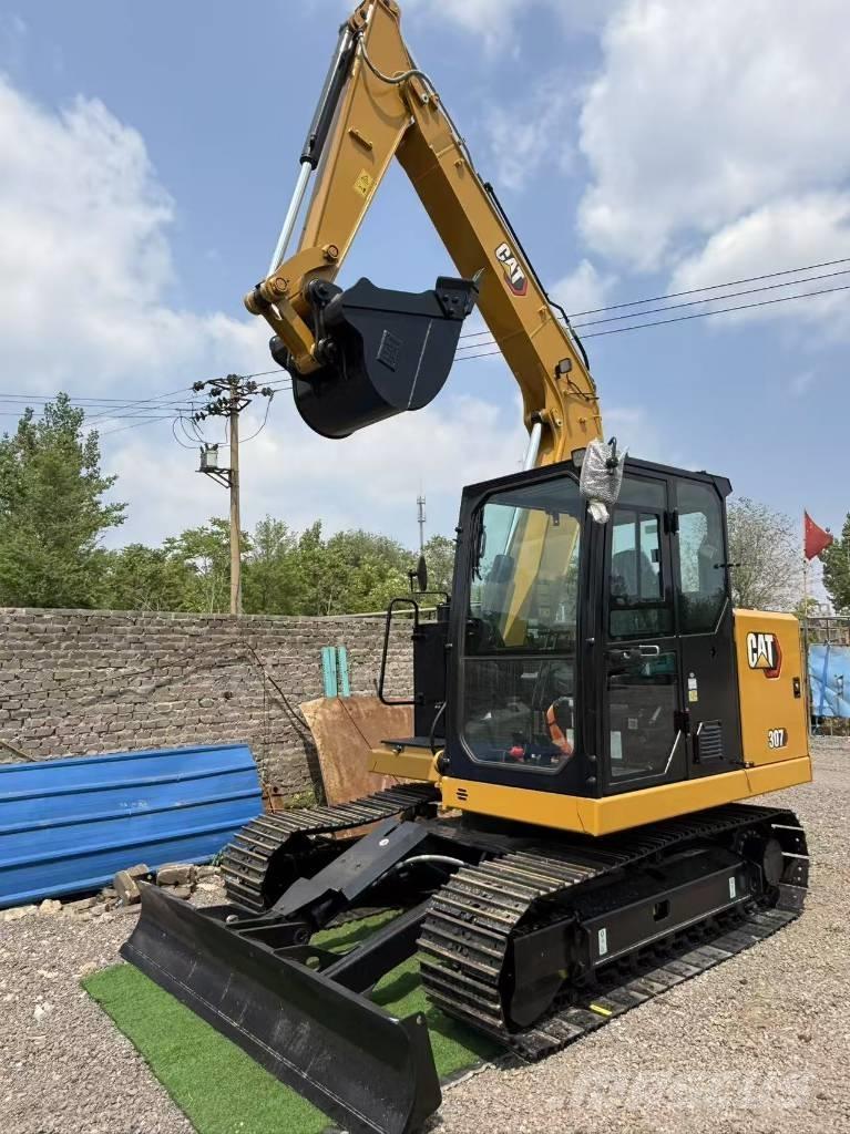 CAT 307 大型油圧ショベル12t以上（パワーショベル・ユンボ）