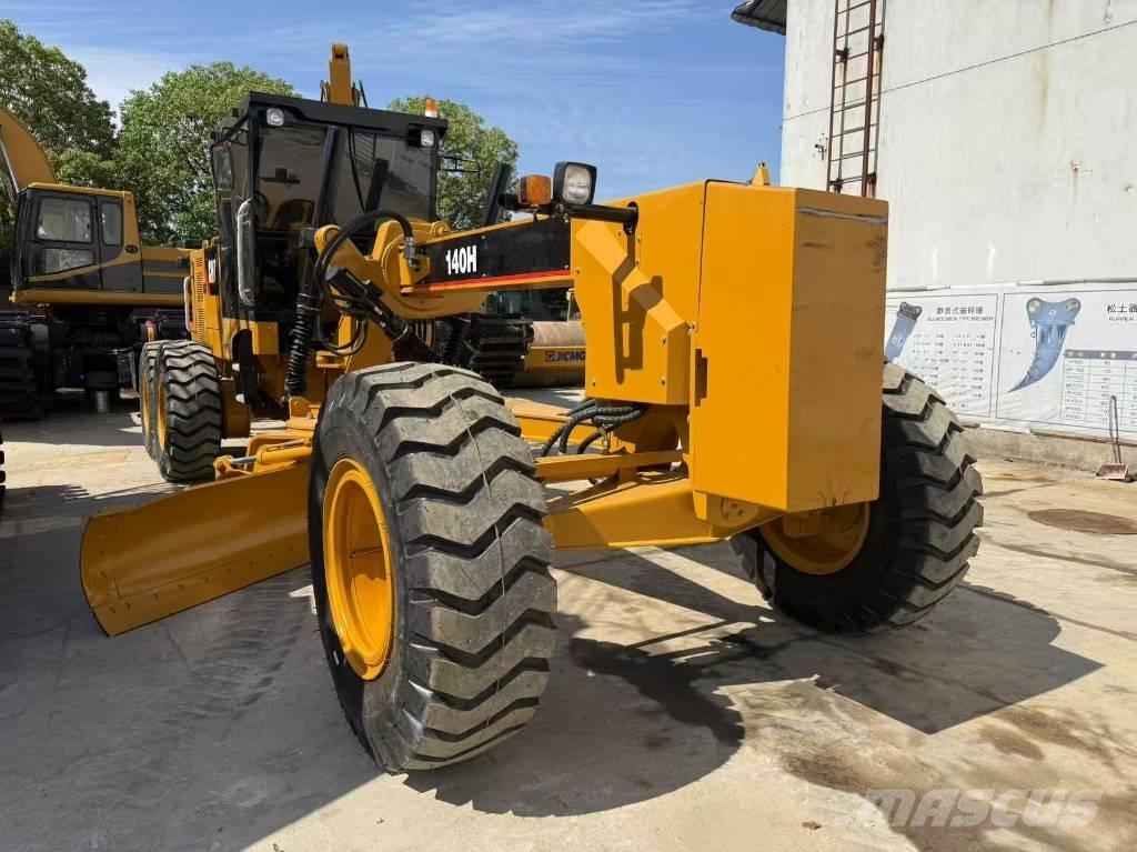 CAT 140 H モーターグレーダー