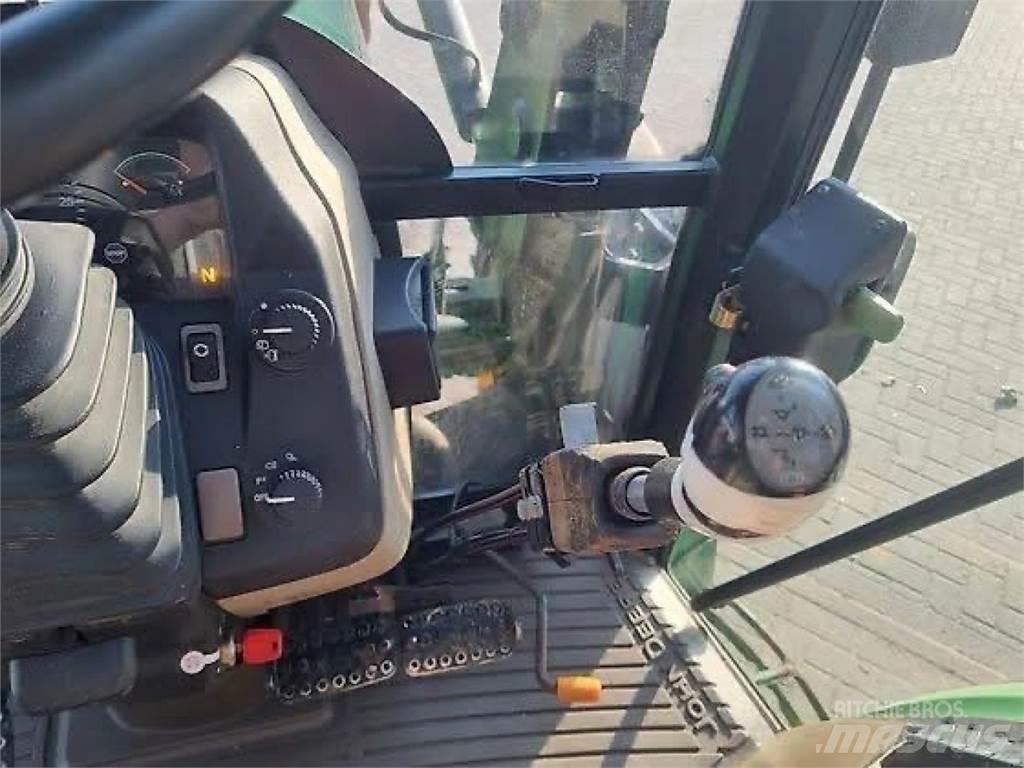 John Deere 5080 M トラクター