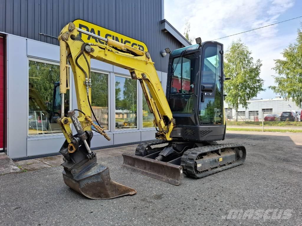Yanmar ViO25 ミニ油圧ショベル 7t以下（ミニユンボ・ミニディガー）