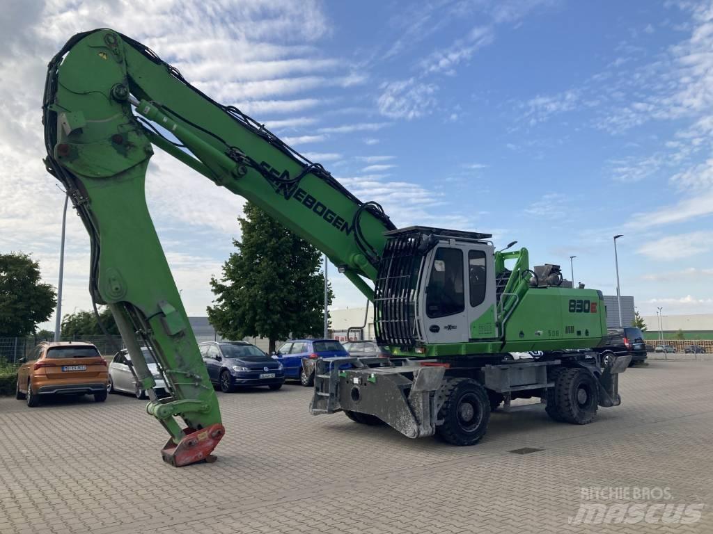 Sennebogen 830 M 廃棄物／工業産廃処理機