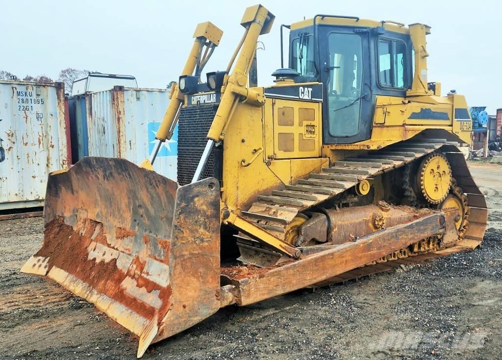 CAT D 6 R II ブルドーザー