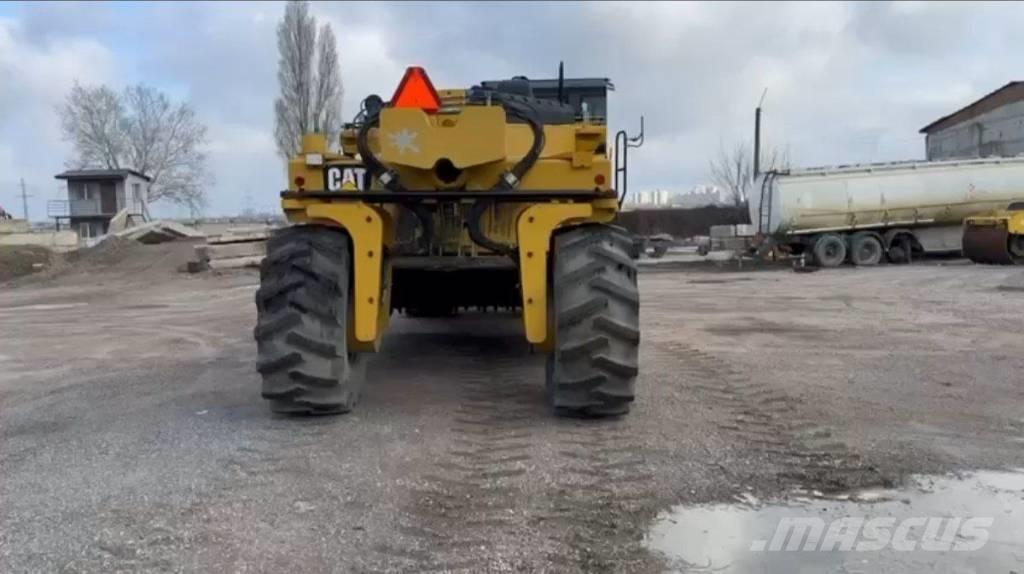 CAT RM 500 アスファルトリサイクルマシン