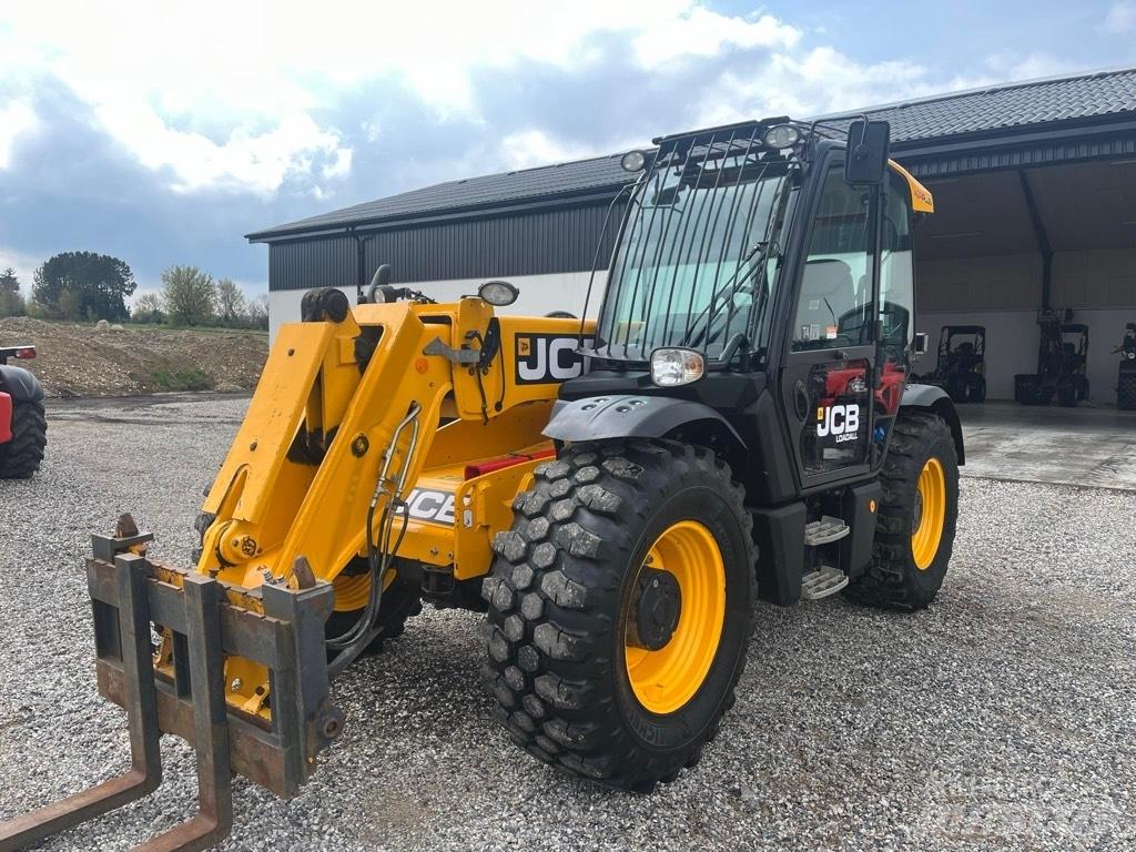 JCB 536-60 Agri Plus テレスコーピックハンドラー