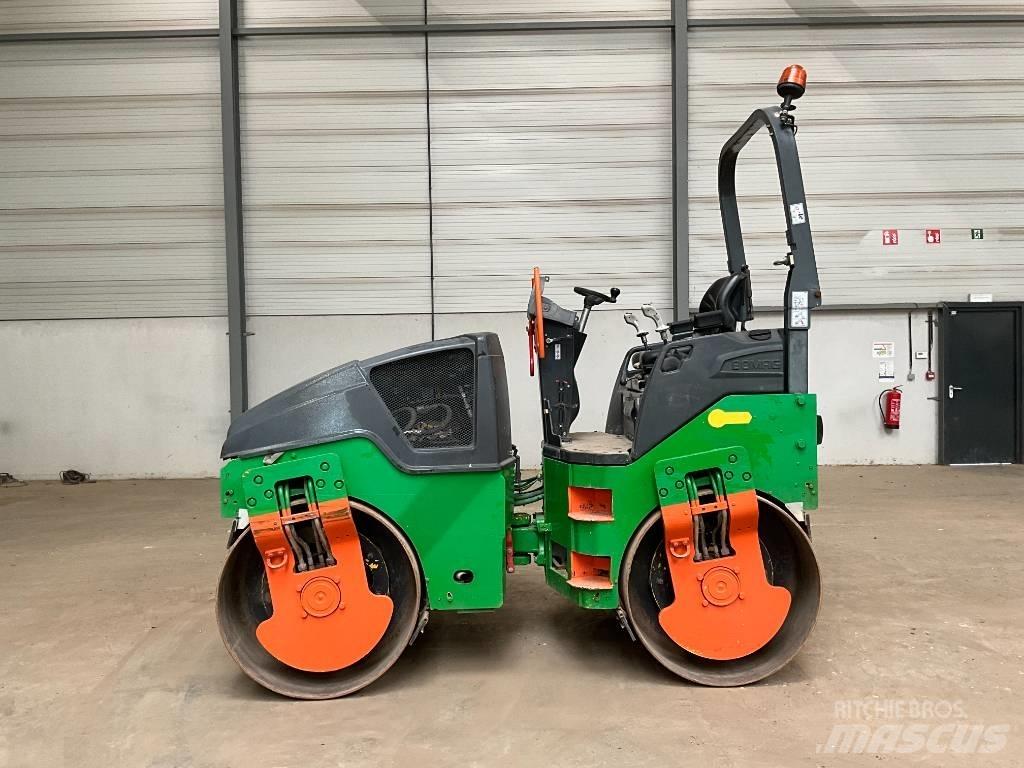 Bomag BW 135 AD-5 タンデムローラ