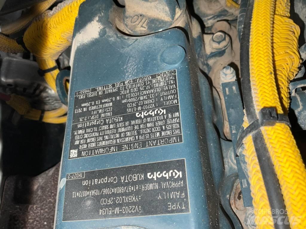 Bomag BW 135 AD-5 タンデムローラ