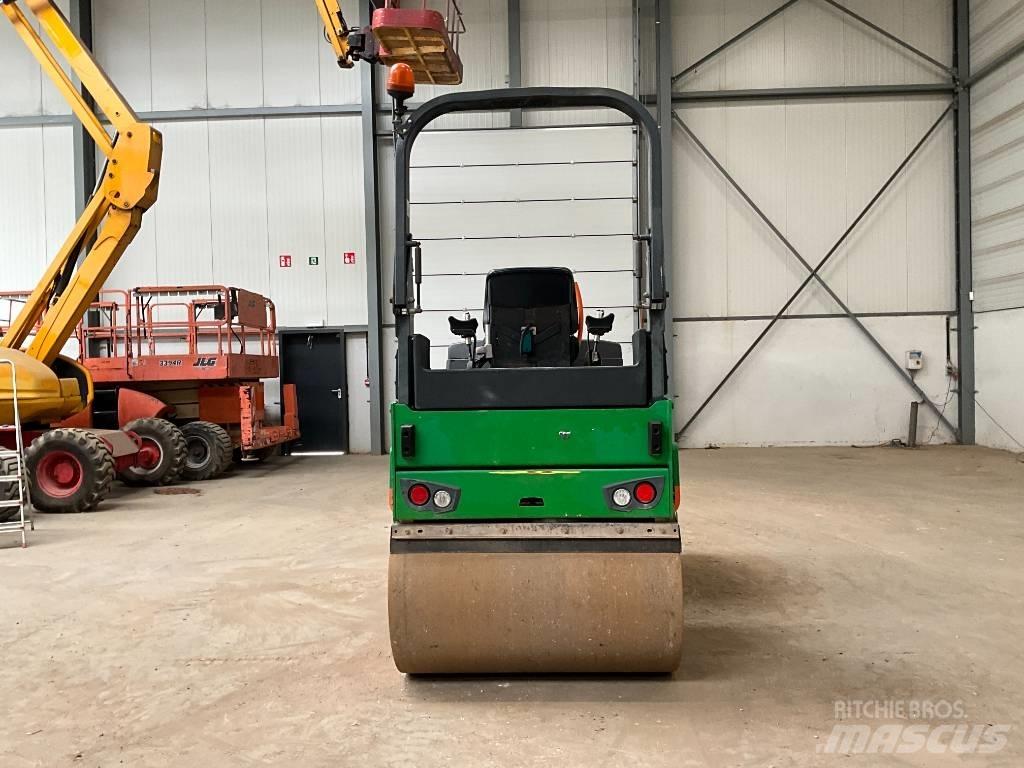 Bomag BW 135 AD-5 タンデムローラ