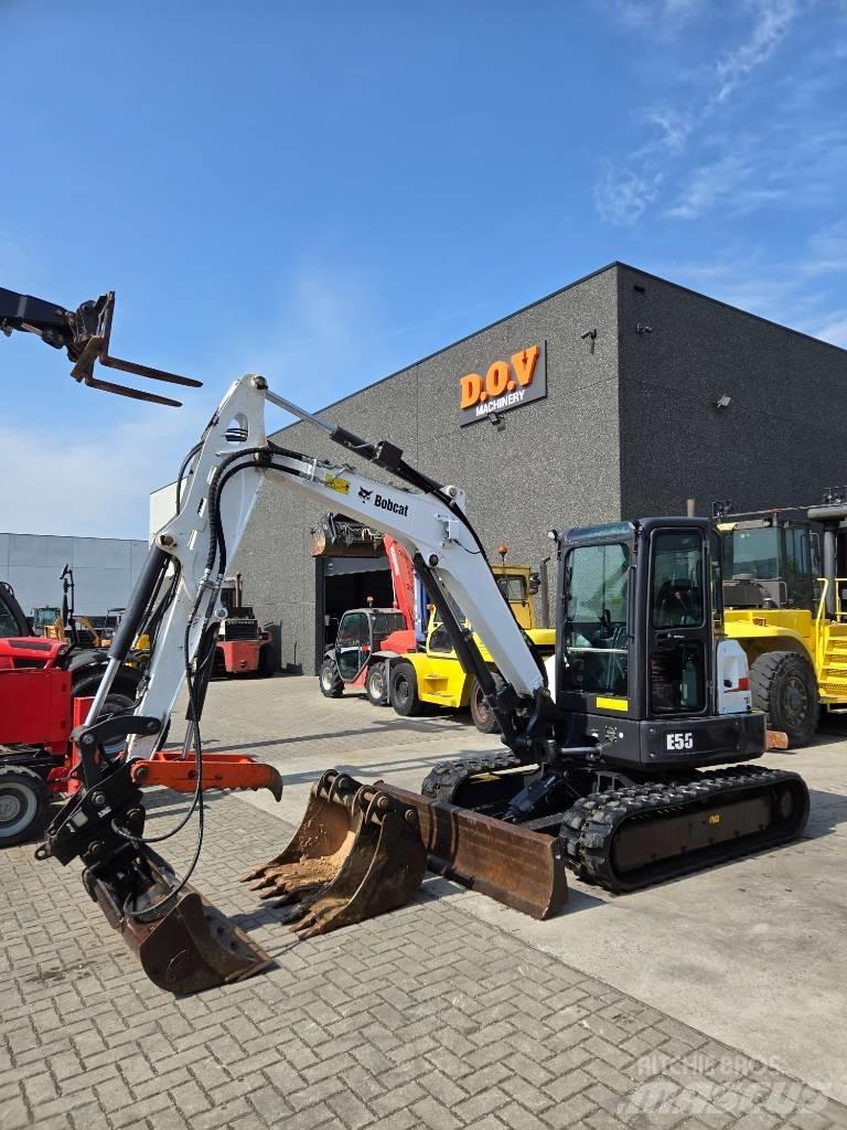 Bobcat E 55 ミニ油圧ショベル 7t以下（ミニユンボ・ミニディガー）