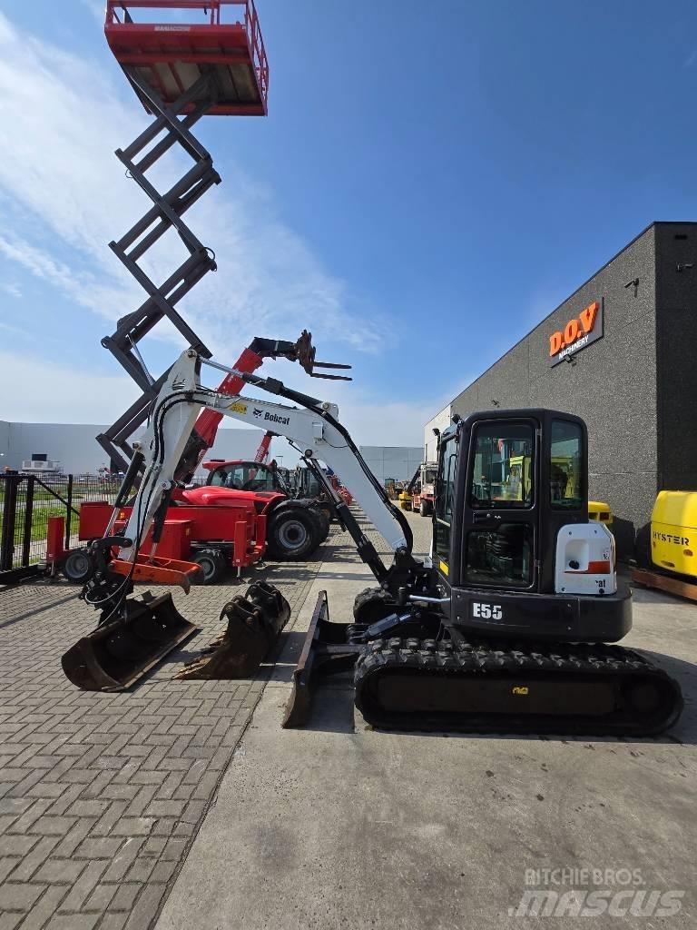Bobcat E 55 ミニ油圧ショベル 7t以下（ミニユンボ・ミニディガー）