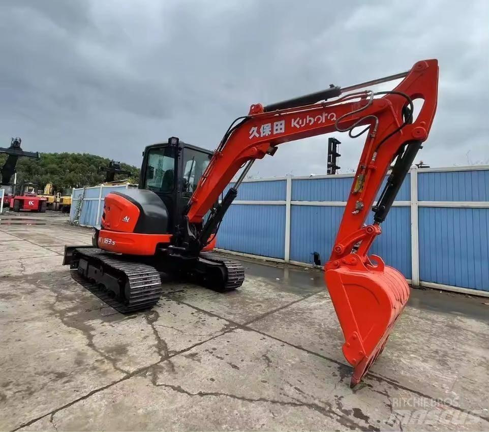 Kubota KX 163-5 ミニ油圧ショベル 7t以下（ミニユンボ・ミニディガー）