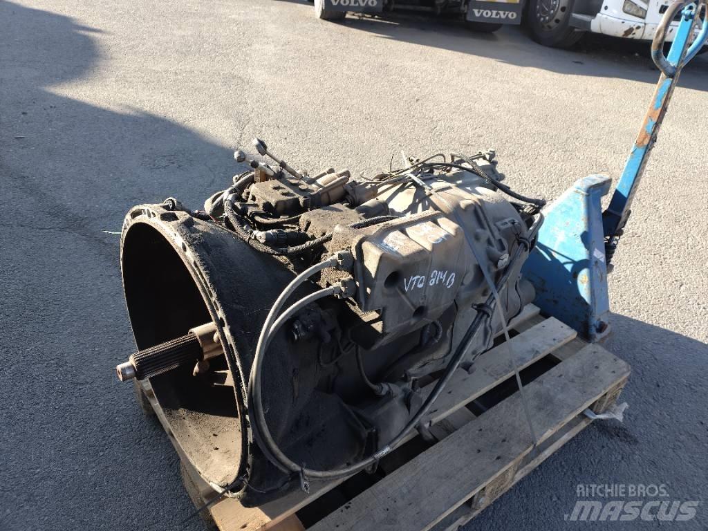 Volvo VT2214B ギアボックス