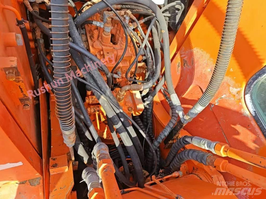 Doosan DH 150 W-7 ホイール式油圧ショベル（パワーショベル・ユンボ・バックホー）