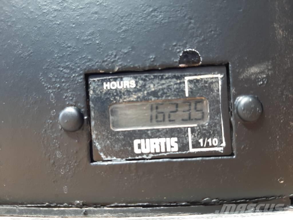 Mecalac TA 3 H サイト　ダンプ