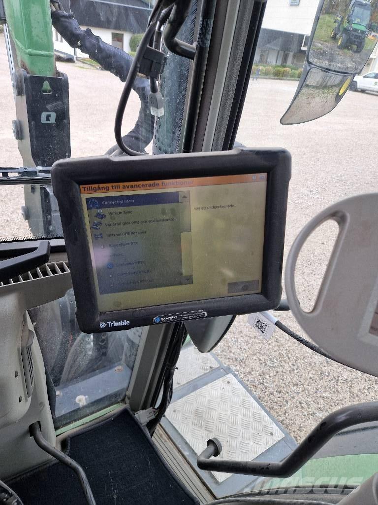 Fendt 820 GPS トラクター