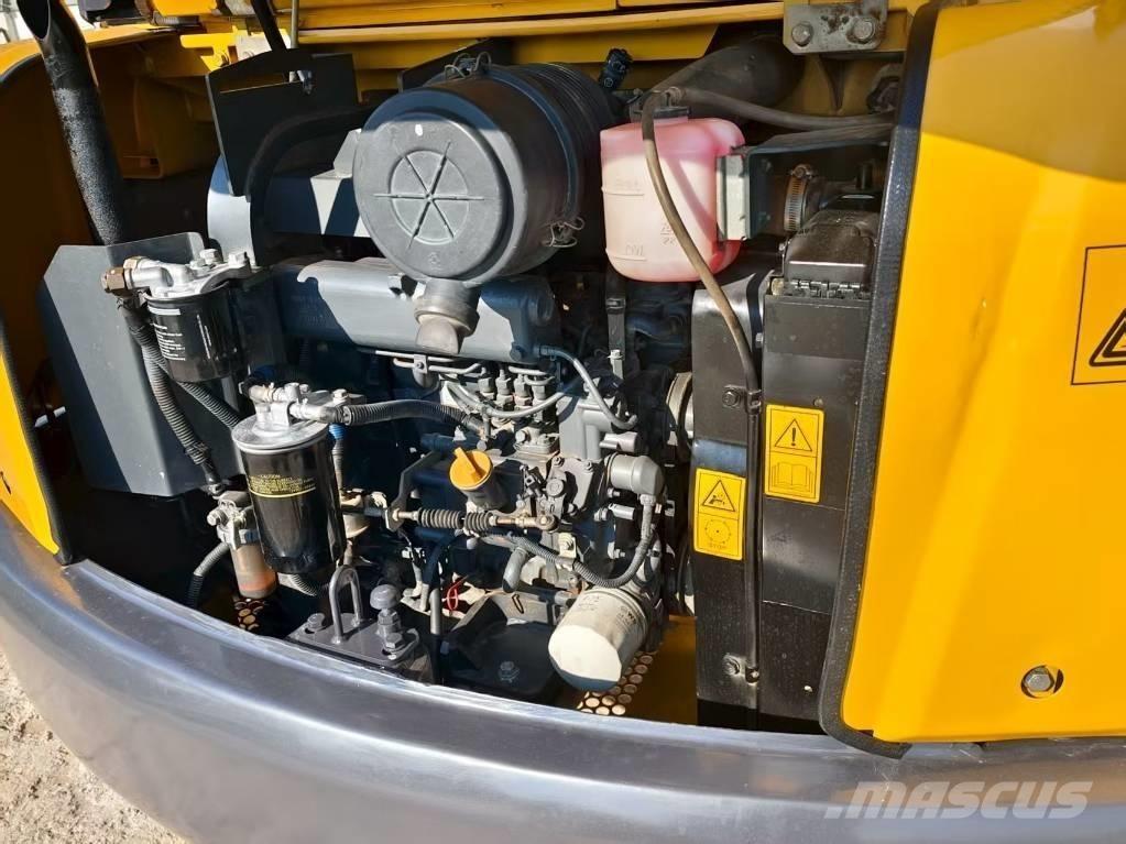 Komatsu PC 56-7 ミニ油圧ショベル 7t以下（ミニユンボ・ミニディガー）