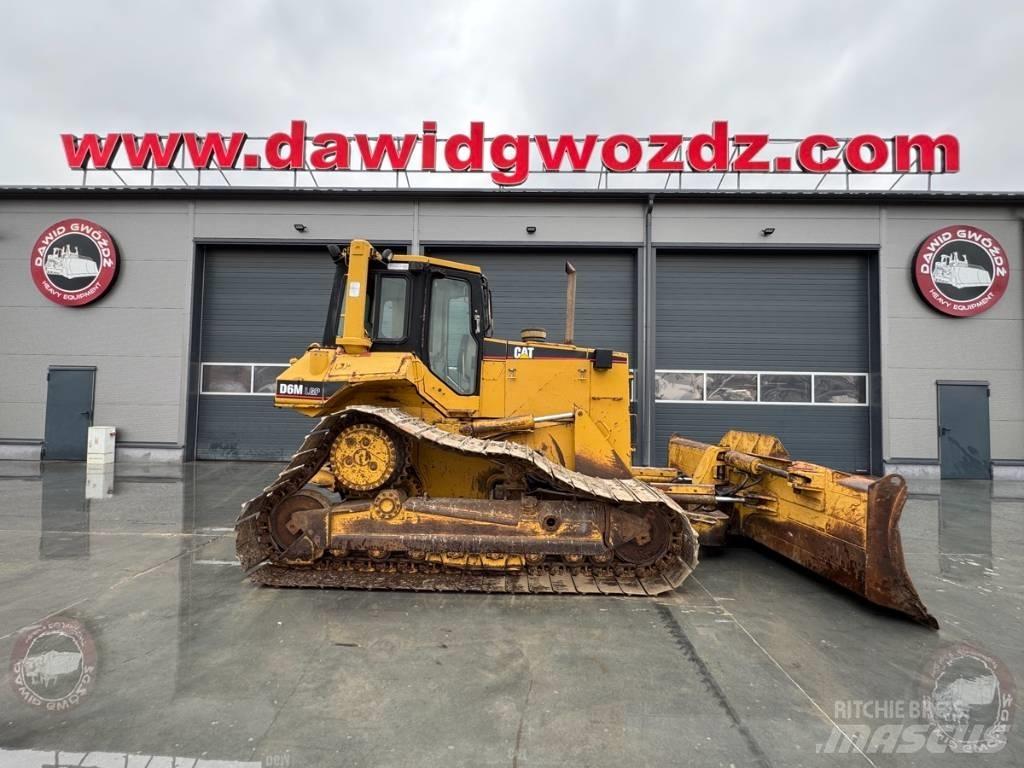 CAT D 6 M LGP ブルドーザー