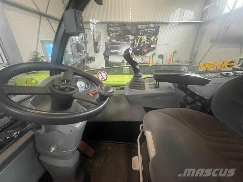 CLAAS Scorpion 746 農業用テレハンドラー