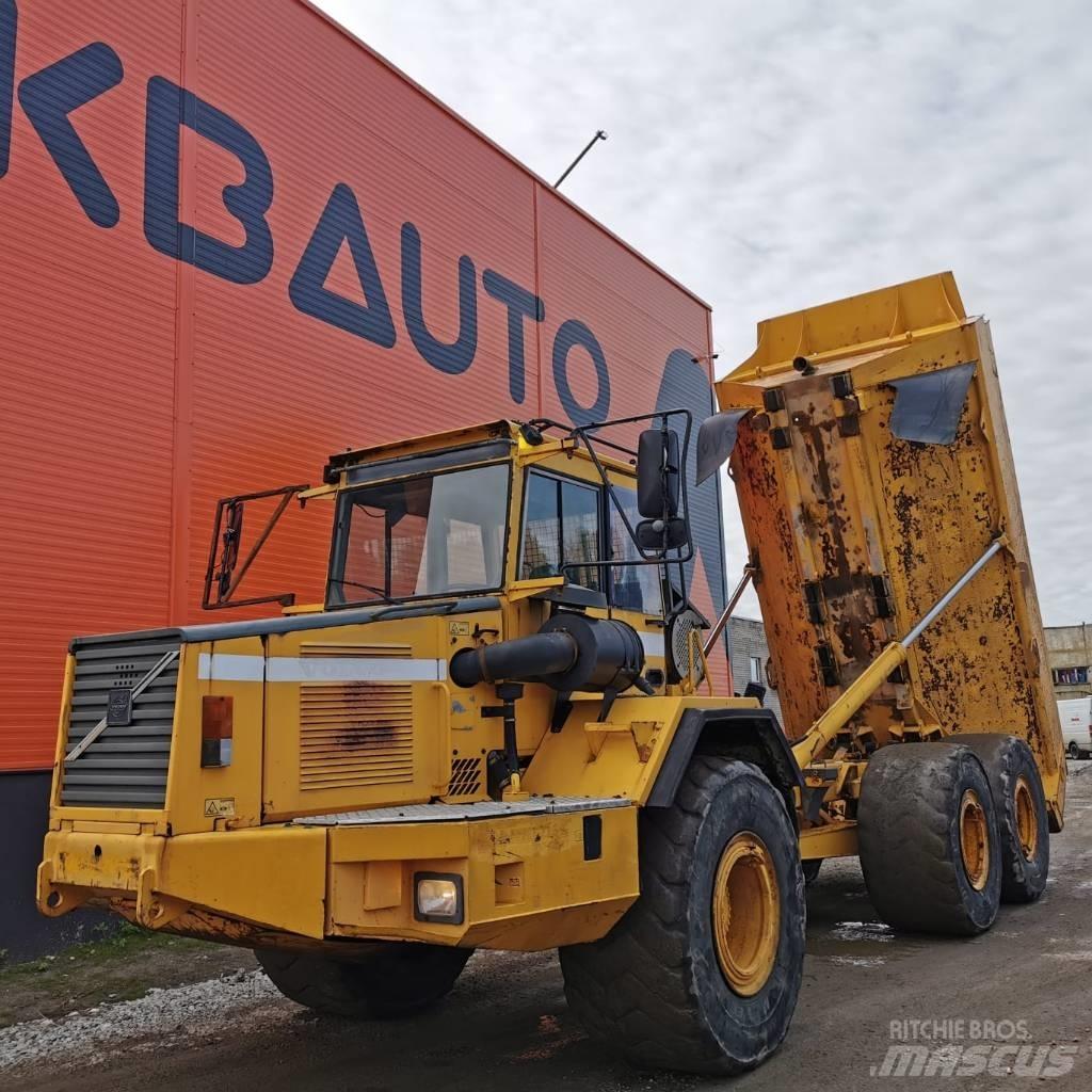 Volvo A 30 C Dumper アーティキュレート式ダンプトラック