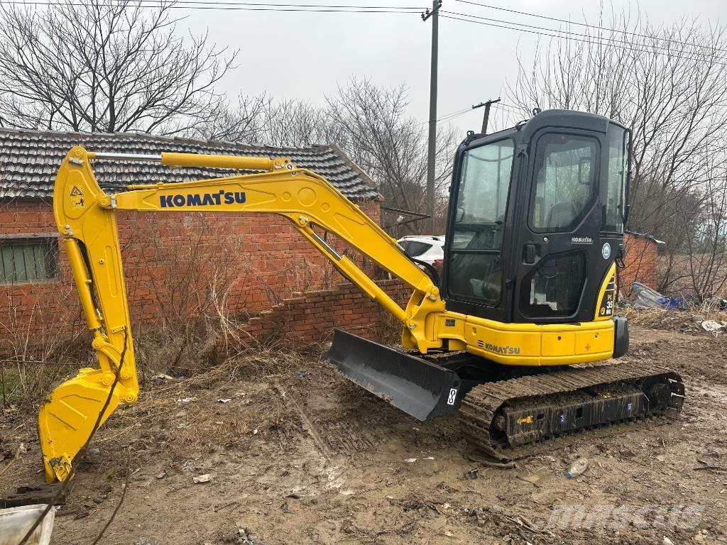 Komatsu PC 35 MR 大型油圧ショベル12t以上（パワーショベル・ユンボ）