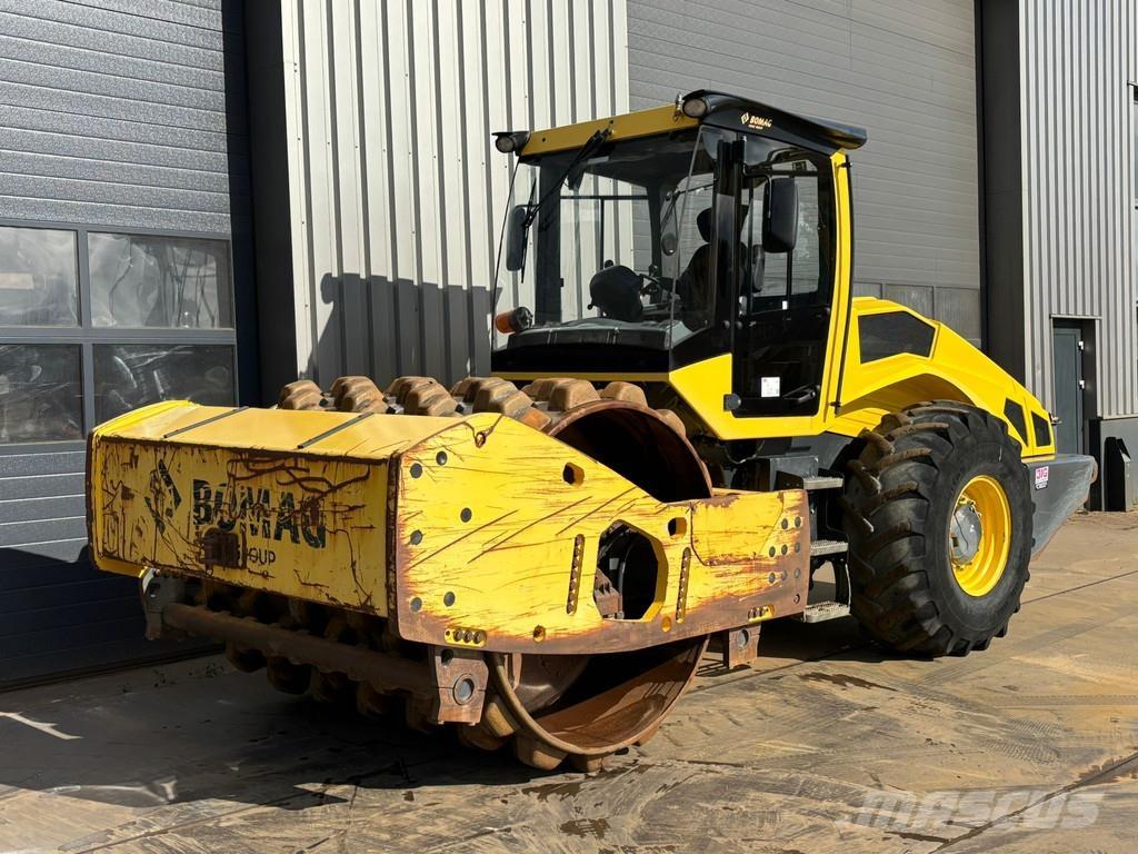Bomag BW219PDH-5 振動ローラ