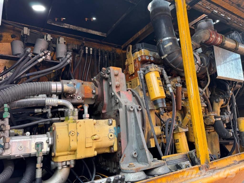 Bauer BG 28 クローラドリル