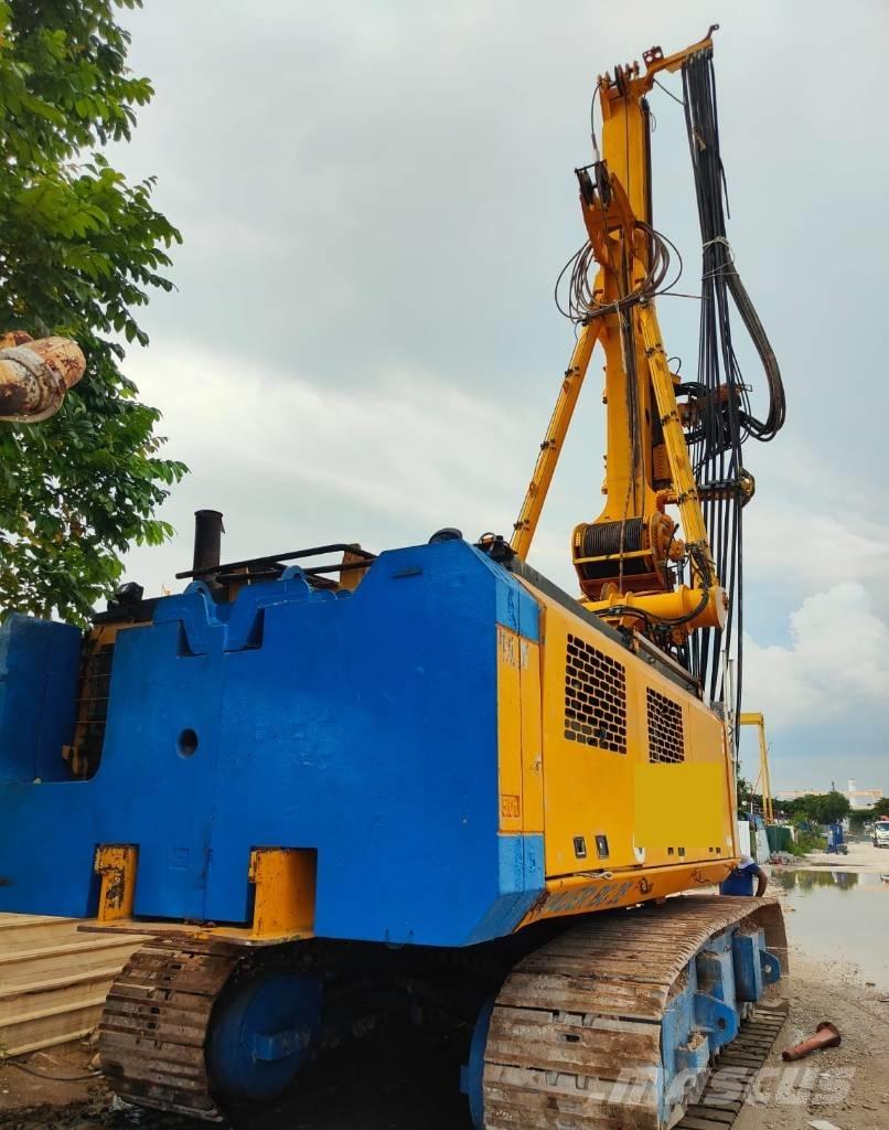 Bauer BG 28 クローラドリル