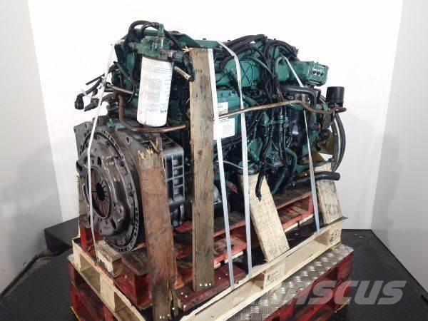 Volvo D6B220 EC09 エンジン